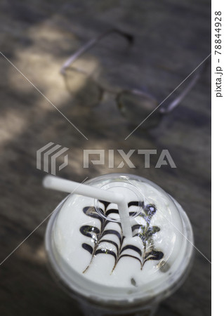 Glass of iced cappucino coffee 78844928