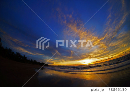 オーストラリア　ダーウィンの海 78846150