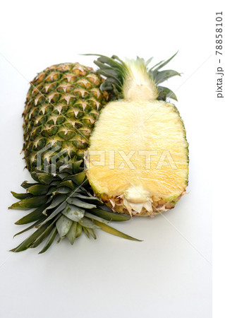 Pineapple 78858101