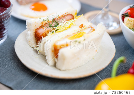 健康志向の朝食 78860462