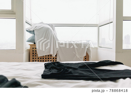 Clothes hanging on the table let dry on the balcony of an apartment. 78868418