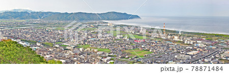【愛宕山展望台より延岡市内を一望】 (高解像度版) 宮崎県延岡市愛宕山 78871484