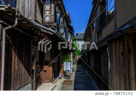 京都東山の路地 78875153