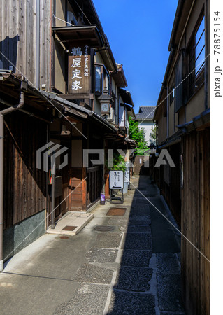 京都東山の路地 78875154