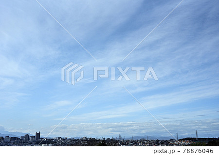 ある丘から高尾、’奥多摩を見渡す 78876046