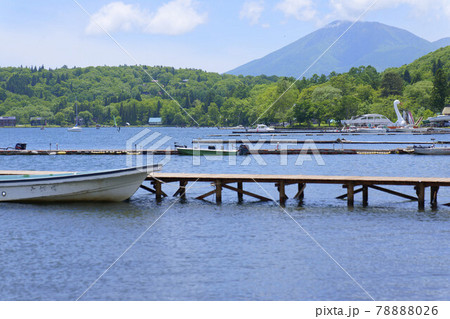 初夏の野尻湖湖畔 初夏の野尻湖湖畔 78888026