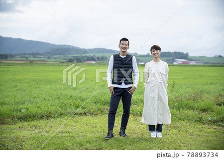 男女ポートレート 78893734