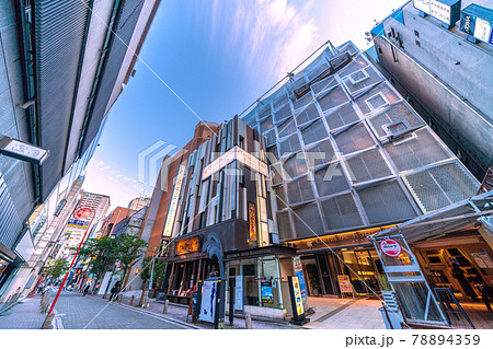 日本の東京都市景観 エスプラナード赤坂の愛称で親しまれている区道と街並み 日本の東京都市景観 エスプラナード赤坂の愛称で親しまれている区道と街並み 78894359