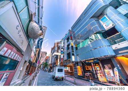 日本の東京都市景観 エスプラナード赤坂の愛称で親しまれている区道と街並み 日本の東京都市景観 エスプラナード赤坂の愛称で親しまれている区道と街並み 78894360