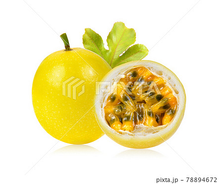 yellow passion fruit with leaf on white background 78894672