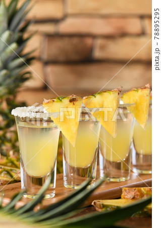 Tropical tequila shots 78895295