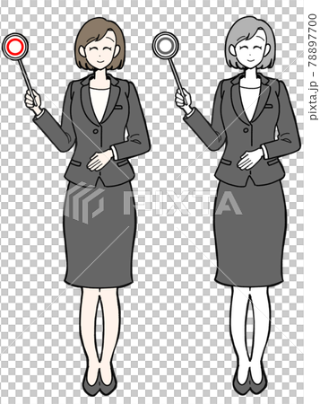 一個穿著西裝的女人拿著一張圓形鈔票 一個穿著西裝的女人拿著一張圓形鈔票 78897700