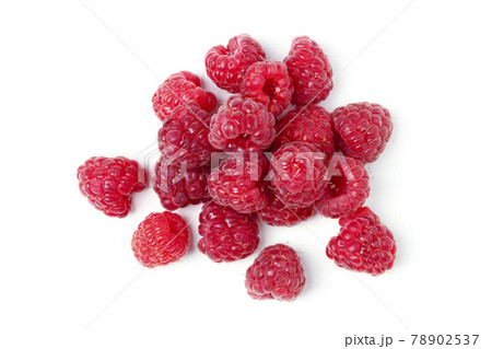 Ripe raspberries 78902537