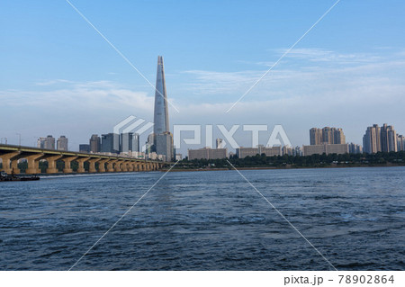 高層ビル 現代建築 都市 78902864