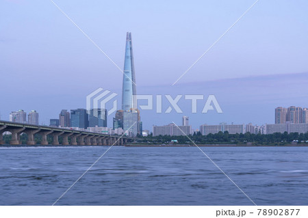 高層ビル 現代建築 都市 78902877