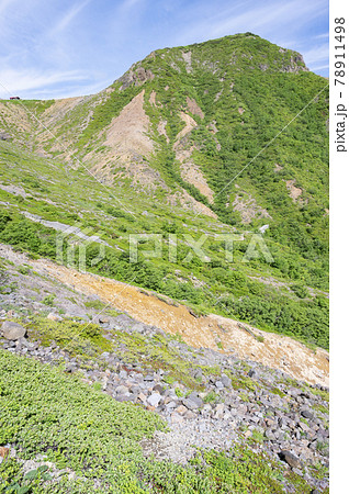 栃木県那須岳の登山道からの風景 78911498