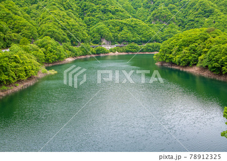 海尻橋から見た風景 五十里湖に架かる橋 五十里湖周辺の景色 日光市 海尻橋から見た風景 五十里湖に架かる橋 五十里湖周辺の景色 日光市 78912325