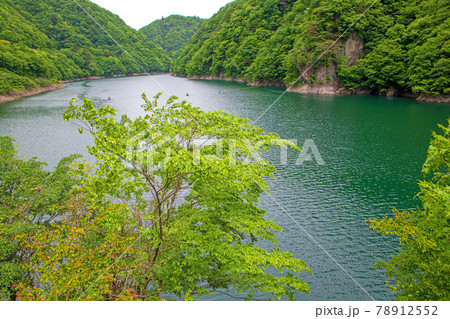 海尻橋から見た風景 五十里湖に架かる橋 五十里湖周辺の景色 日光市      海尻橋から見た風景 五十里湖に架かる橋 五十里湖周辺の景色 日光市      78912552