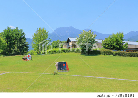 初夏の安曇野ちひろ美術館 初夏の安曇野ちひろ美術館 78928191