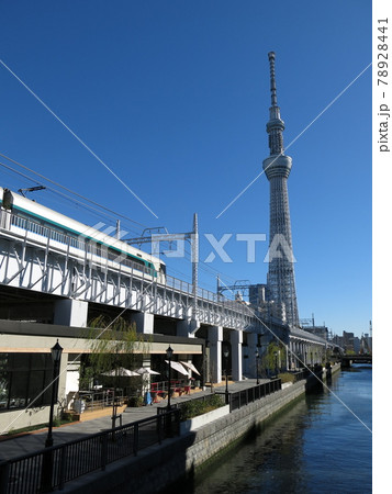 北十間川の枕橋からの眺め 東武スカイツリーライン 東京ミズマチ 東京スカイツリー の写真素材