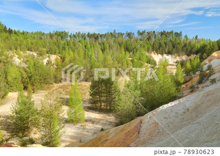Rainbow sandstone quarry near the village of Rudice in Czech republic 78930623