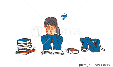 宿題が多くて顔をおおう女子学生 78933045