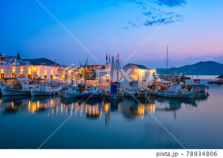 Picturesque Naousa town on Paros island, Greece in the night 78934806