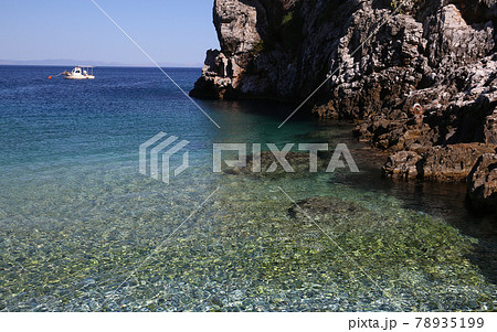 Pebble beach of Kokkala village, Peloponnese, Greece 78935199