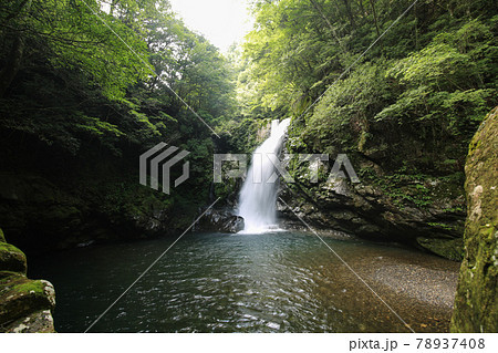 徳島県海陽町　轟九十九滝　鳥返滝 78937408