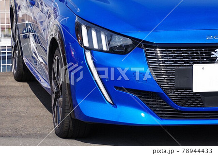 輸入車イメージ　プジョー208のフロントマスク 78944433
