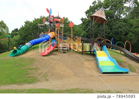公園の遊具（七瀬川自然公園） 78945095
