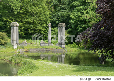 Belgium, Brussels, pond of the ruins 78946808