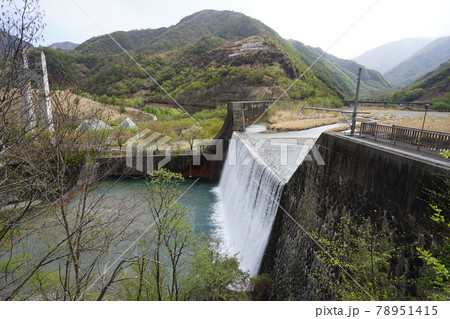 栃木県日光市足尾町の渡良瀬川上流 足尾砂防ダムの堰堤 栃木県日光市足尾町の渡良瀬川上流 足尾砂防ダムの堰堤 78951415