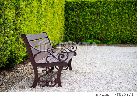 ベンチ 公園 ガーデン 78955371