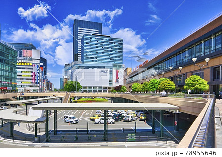新しく整備された仙台駅、西口の風景 新しく整備された仙台駅、西口の風景 78955646