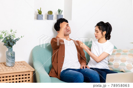 カップル 夫婦 二人 78958063