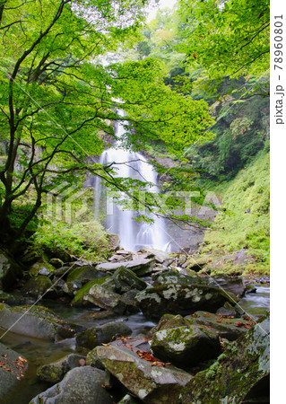 銚子ヶ滝(福島県・郡山市) 銚子ヶ滝(福島県・郡山市) 78960801