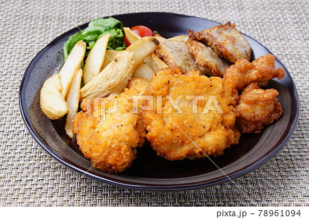 フライドチキン盛合せ 78961094