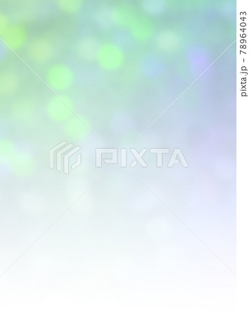 キラキラ輝くイルミネーション背景イメージ薄/青緑系 上から下へ薄くなるグラデーション 縦 他系色有り 78964043
