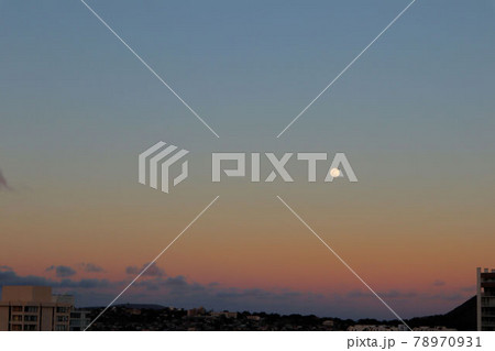 美しい夕暮れ 美しい夕暮れ 78970931