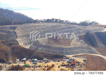本州最西端の地　毘沙ノ鼻の横に存在する最終処分場（吉母管理場） 78977986