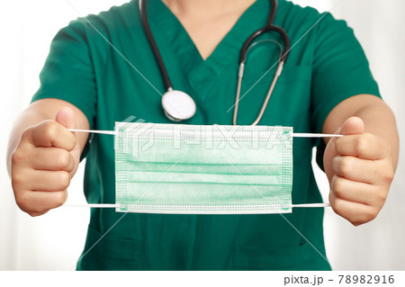 Doctors ready to take care of Covid-19 patients at the hospital 78982916