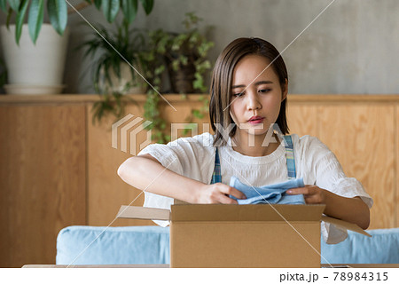 主婦のネットフリマ 78984315