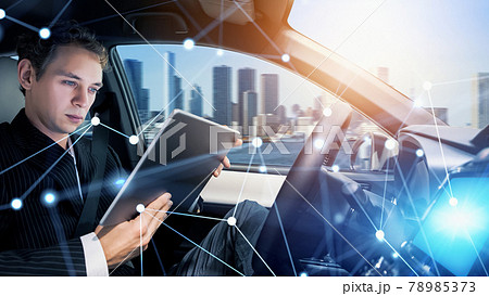 自動運転車のコックピット コネクテッドカー 自動運転車のコックピット コネクテッドカー 78985373