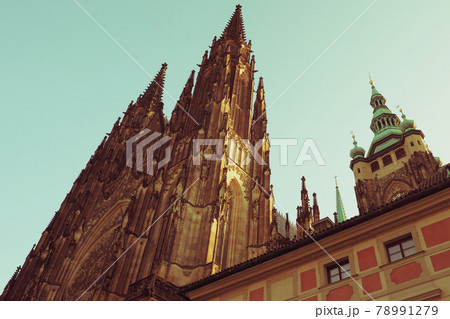 The medieval gothic St. Vitus Cathedral in Prague. 78991279