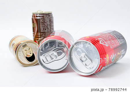 空き缶,缶,アルミ缶,飲み物,飲料水,リサイクル、ジュース,アルミニウム,アルミ,飲料 78992744