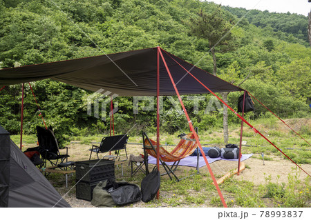キャンプ キャンピング テーブル 78993837