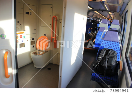 ドイツ列車の旅　ドイツバーン　Deutsche Bahn 　車窓 78994941