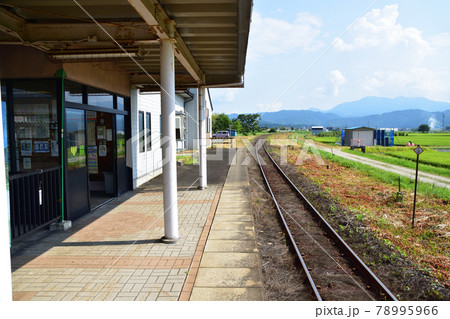 2020年夏の山形鉄道フラワー長井線と車窓からの風景 78995966