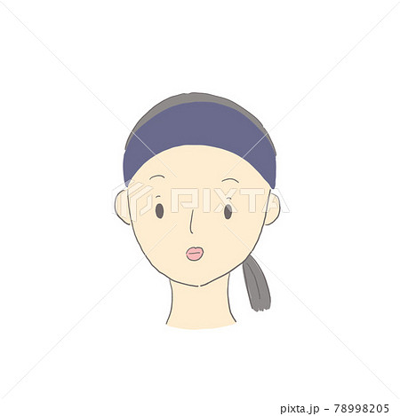 前髪を上げた女性のイラスト 78998205